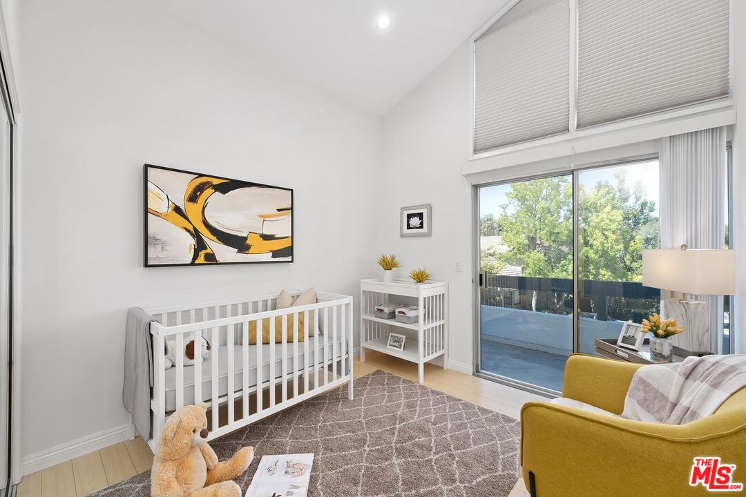 10300 Clusterberry Ct