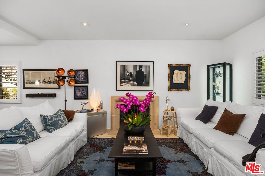 9041 Keith Ave Unit: 2