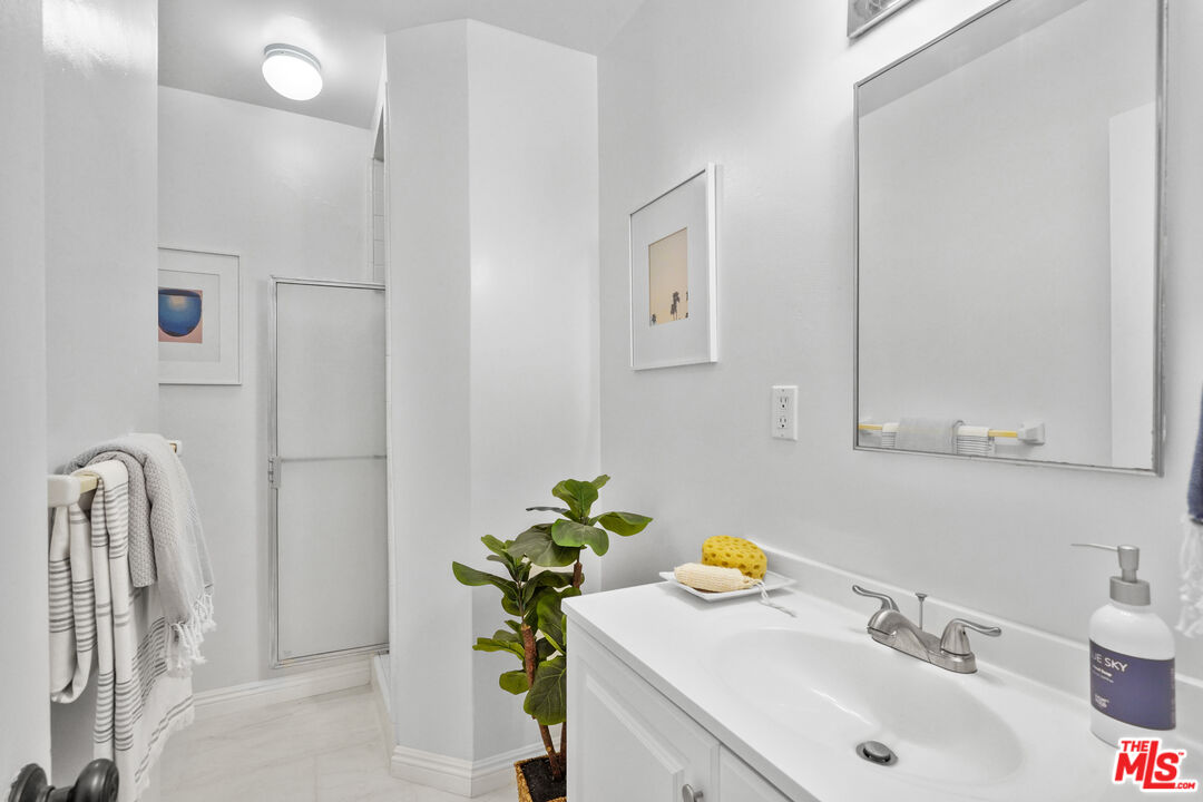 1659 Franklin St Unit: 1