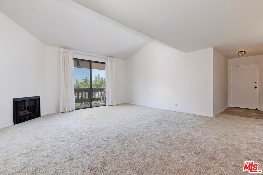 10787 Missouri Ave Unit: 301