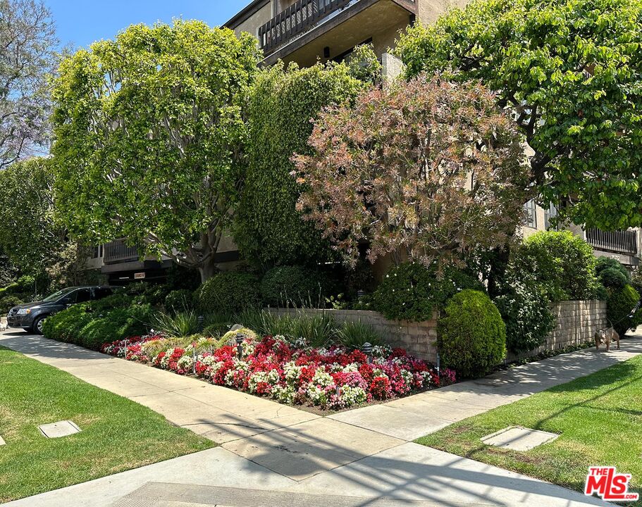 10787 Missouri Ave Unit: 301