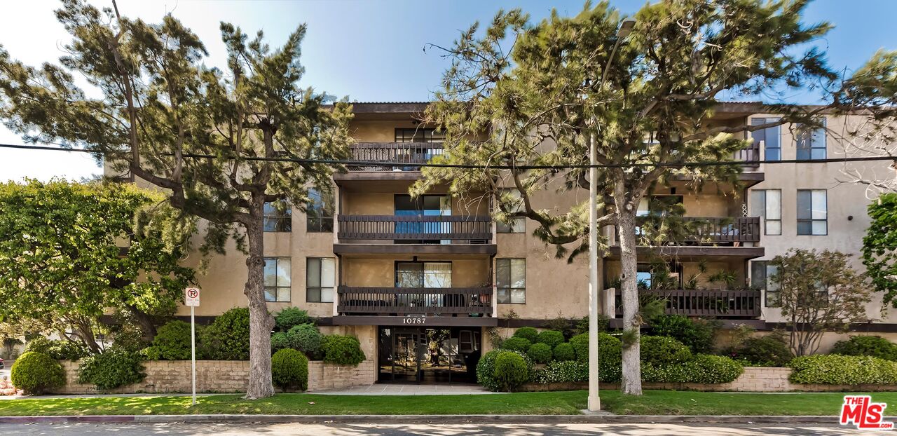 10787 Missouri Ave Unit: 301