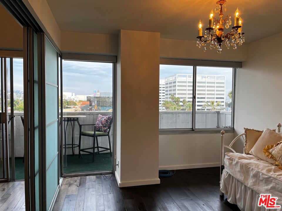 7135 Hollywood Blvd Unit: 504