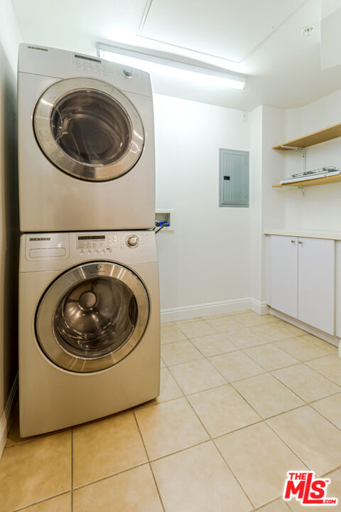 4848 Wilshire Blvd Unit: 202