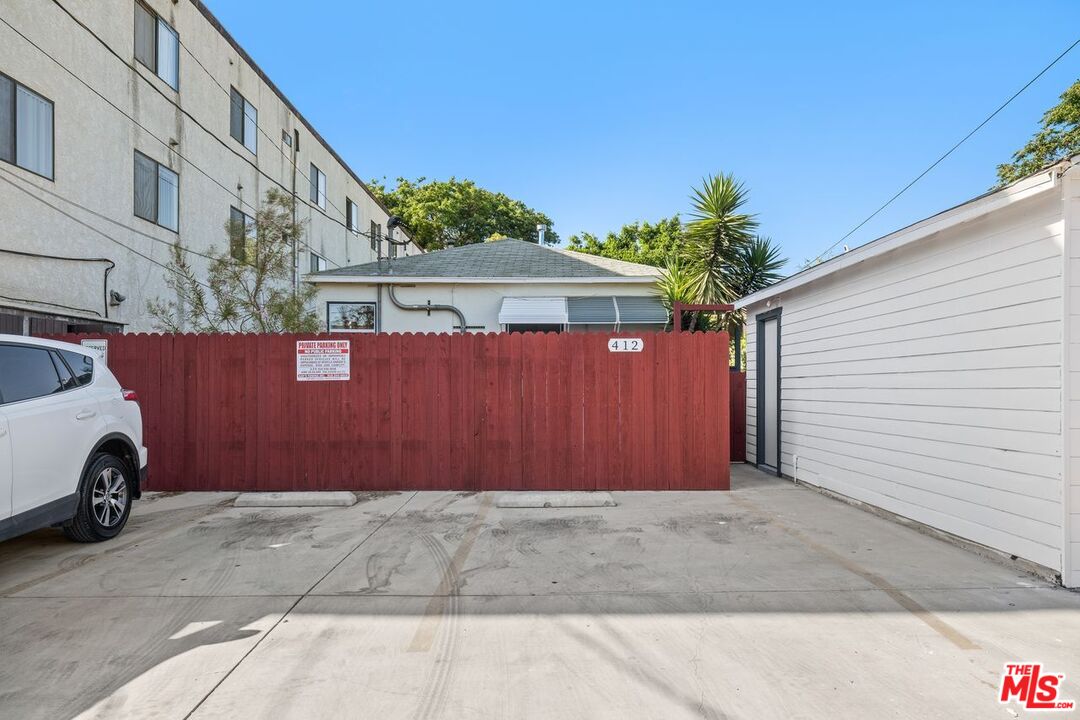 412 W Windsor Rd Unit: Unit B