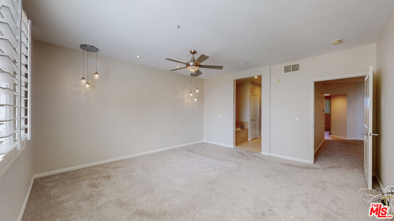 1400 E Ocean Blvd Unit: 2206