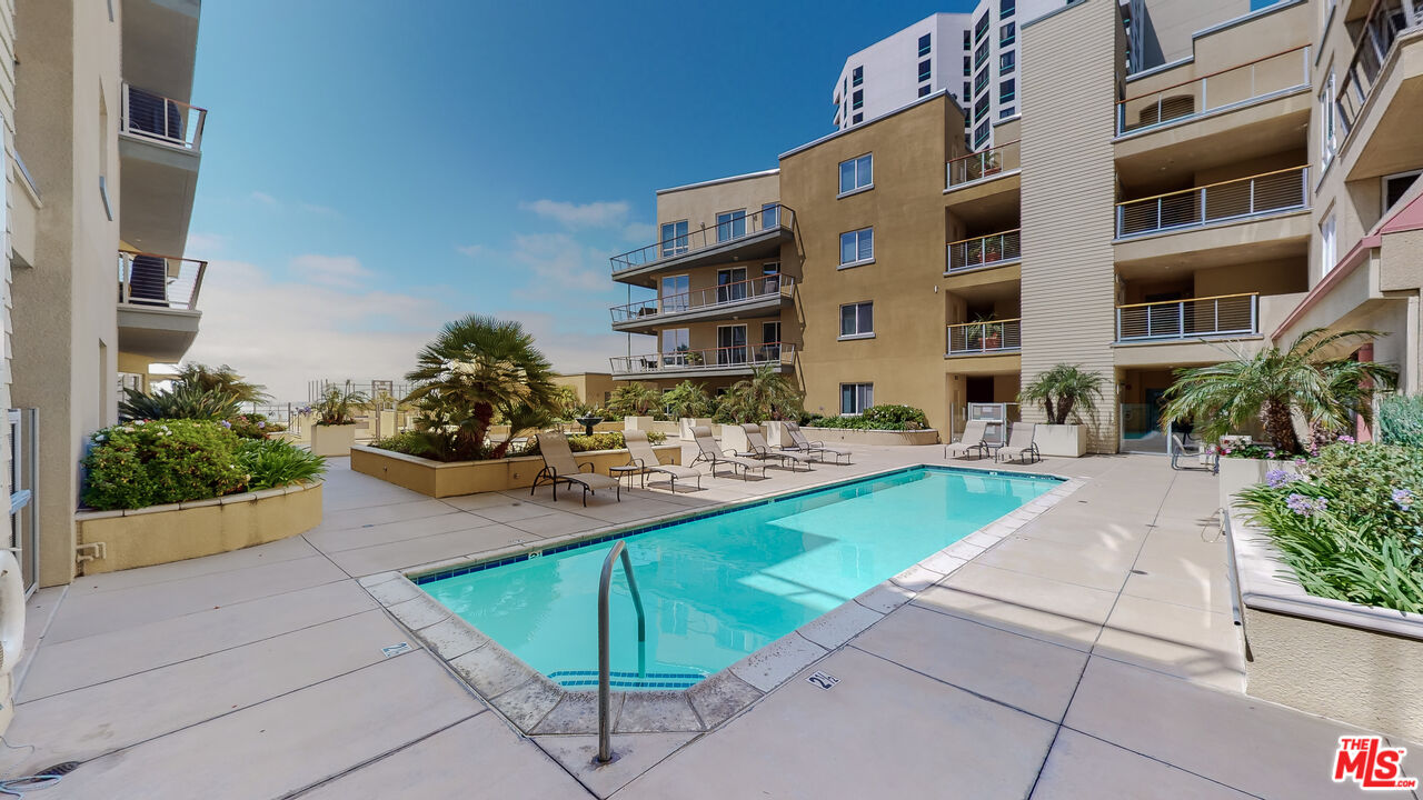 1400 E Ocean Blvd Unit: 2206