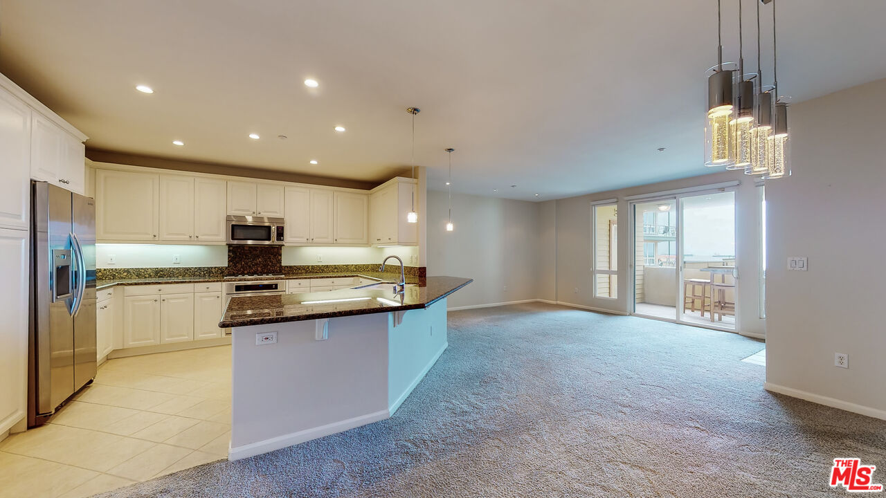 1400 E Ocean Blvd Unit: 2206