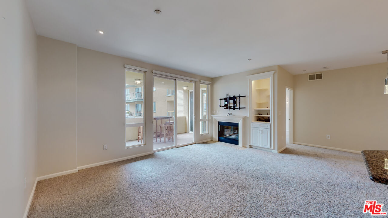 1400 E Ocean Blvd Unit: 2206