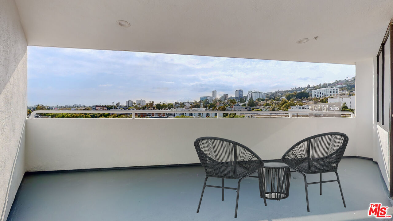 8704 Santa Monica BLVD Unit: PH2