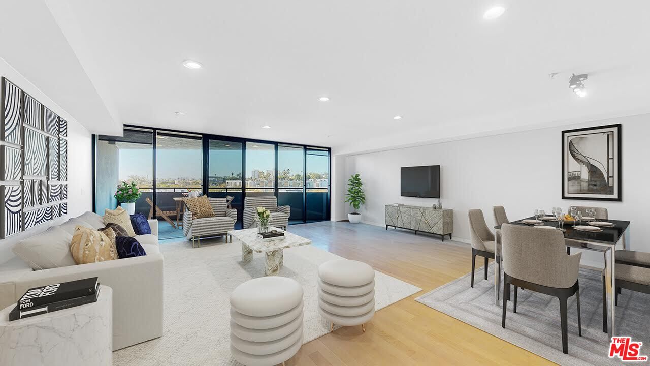 8704 Santa Monica BLVD Unit: PH2