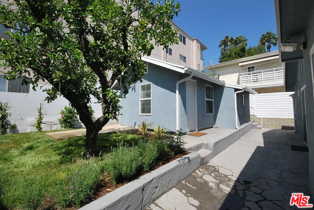 11509 Wyoming Ave Unit: 3