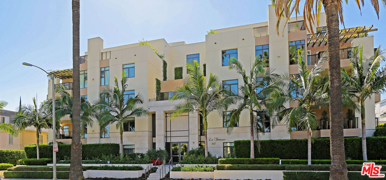 447 N Doheny Dr Unit: 101