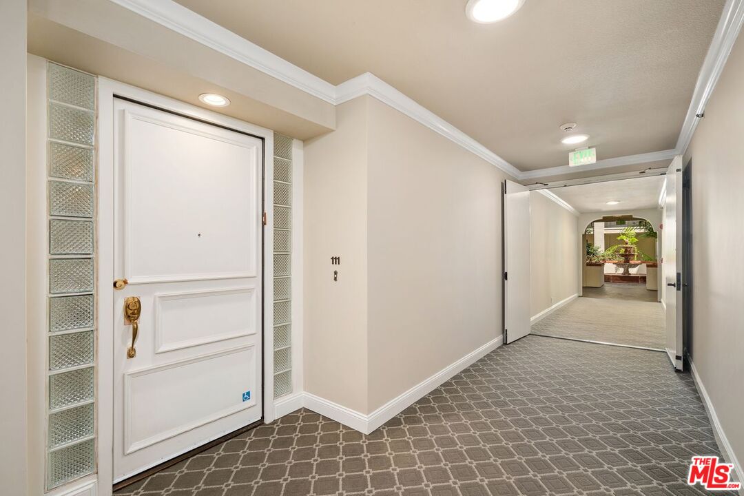 2122 Century Park Ln Unit: 111