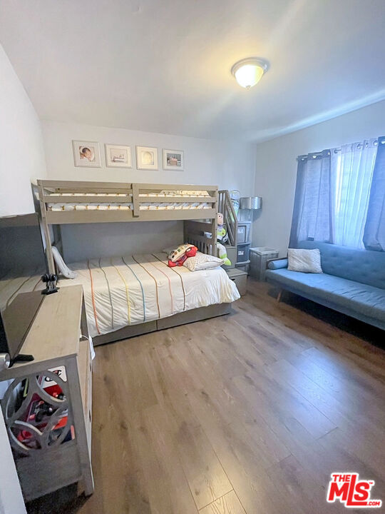 1755 S Mansfield Ave