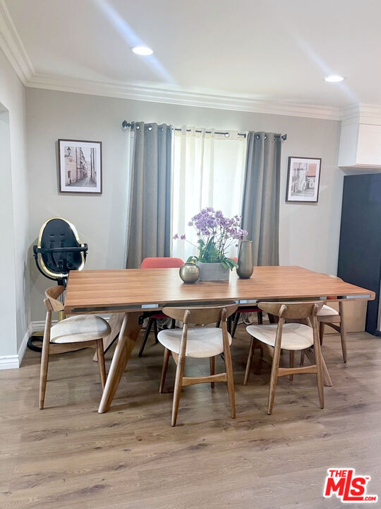 1755 S Mansfield Ave