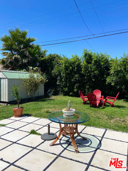 1755 S Mansfield Ave