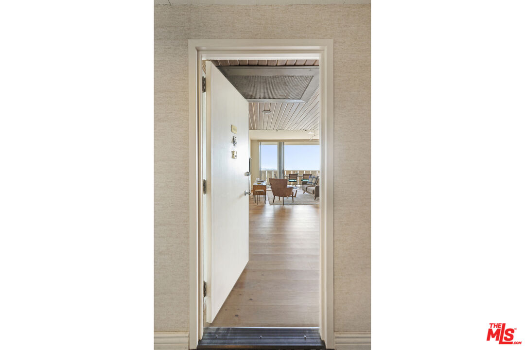 4411 Los Feliz Blvd Unit: 1005