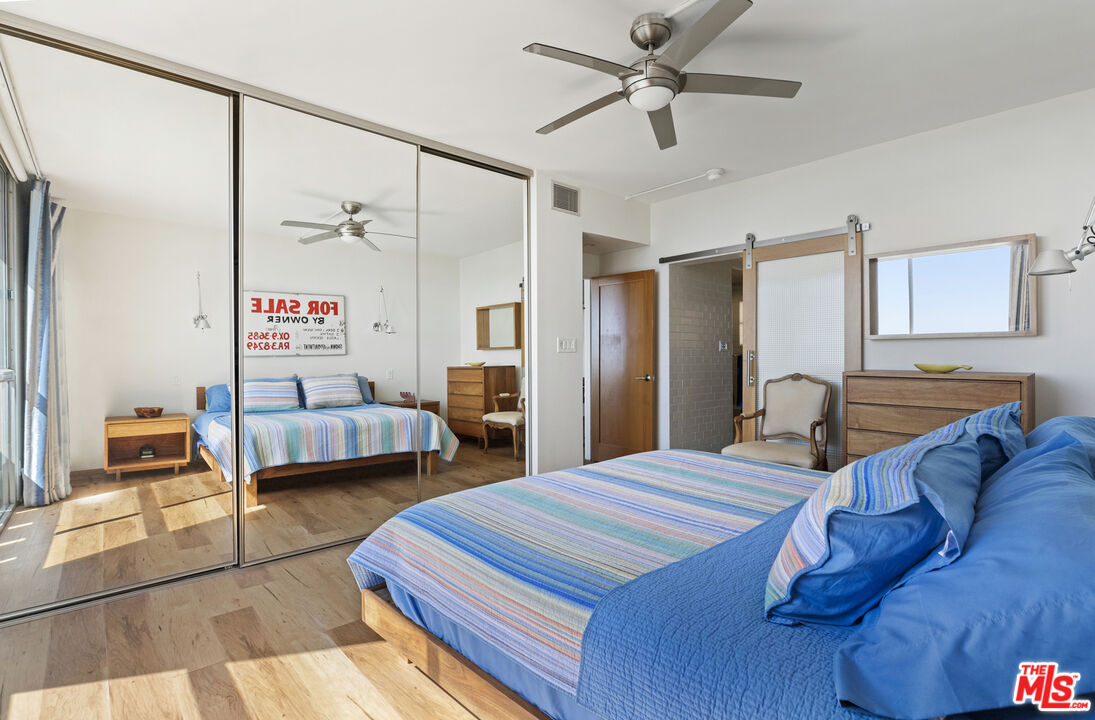 4411 Los Feliz Blvd Unit: 1005