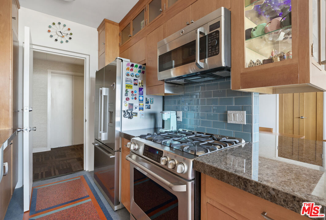 4411 Los Feliz Blvd Unit: 1005