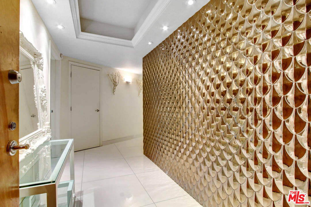 11921 Dorothy St Unit: 102