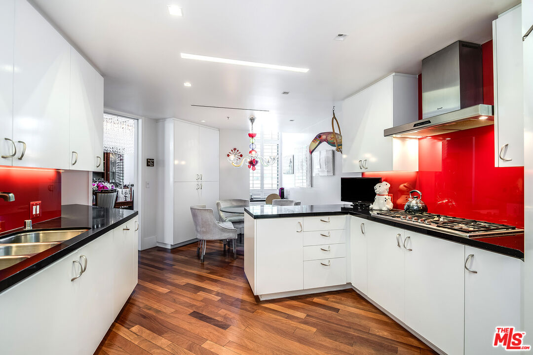 10490 Wilshire Blvd Unit: 406