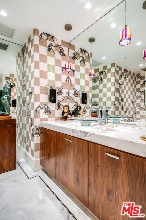 10490 Wilshire Blvd Unit: 406