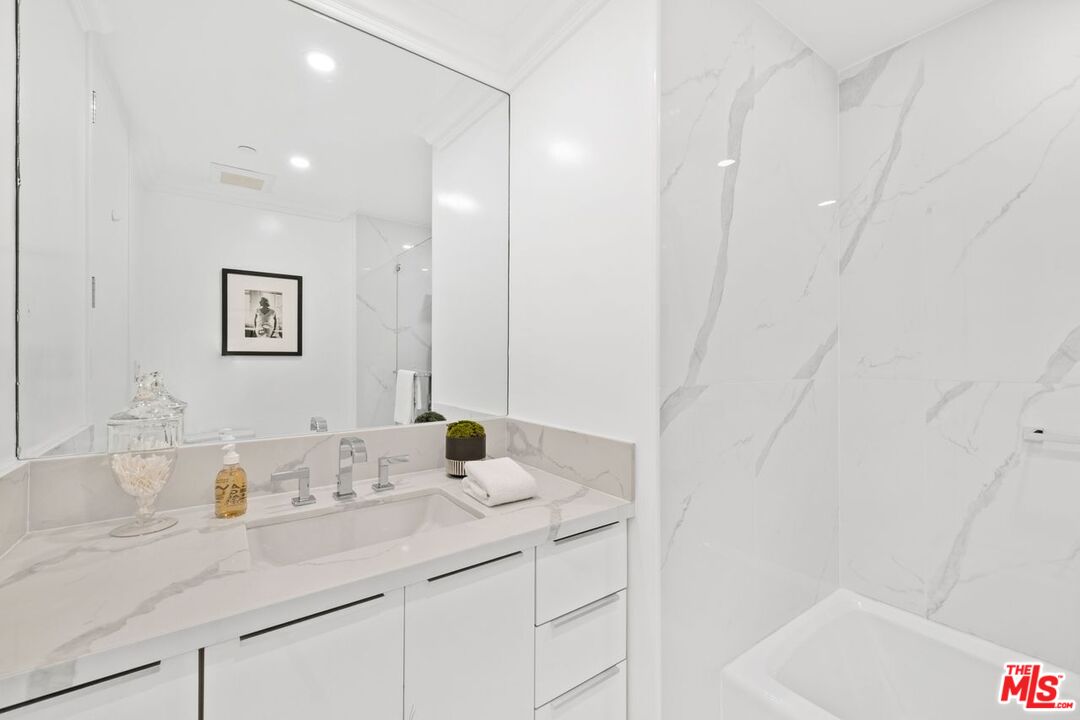 10350 Wilshire Blvd Unit: 501