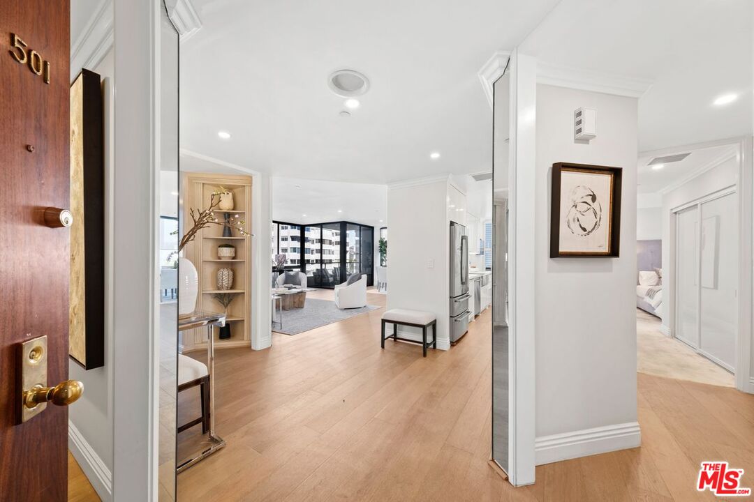 10350 Wilshire Blvd Unit: 501