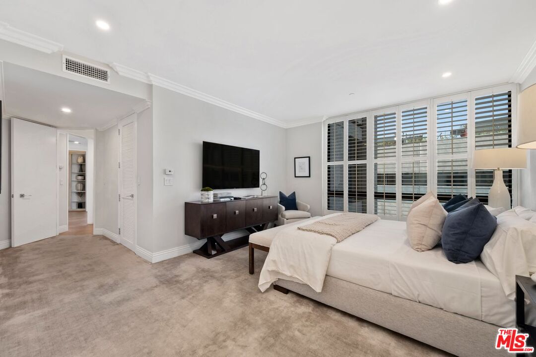 10350 Wilshire Blvd Unit: 501