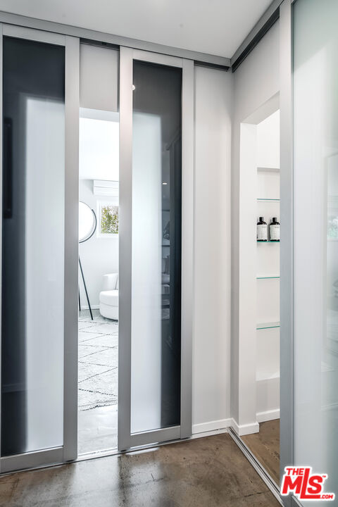 837 N West Knoll Dr Unit: 310