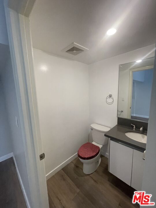 11509 Wyoming Ave Unit: Unit 2