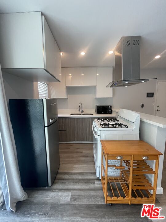 11509 Wyoming Ave Unit: Unit 2