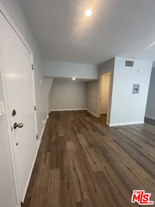 11509 Wyoming Ave Unit: Unit 2