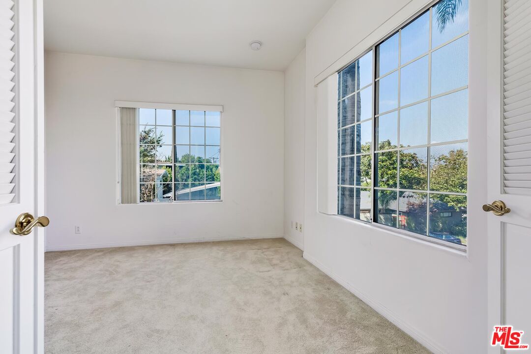 9880 Vidor Dr Unit: 104