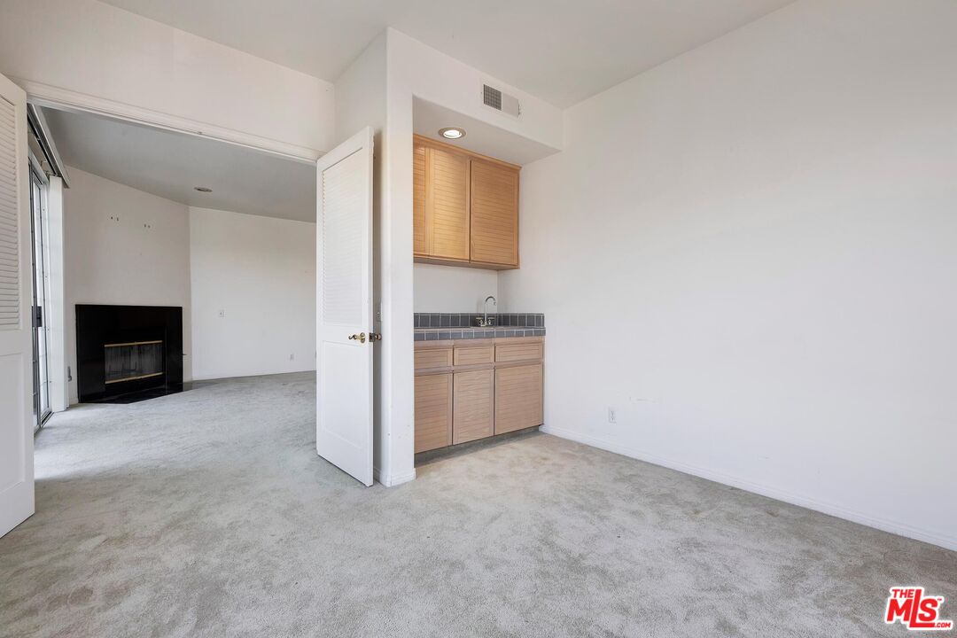 9880 Vidor Dr Unit: 104