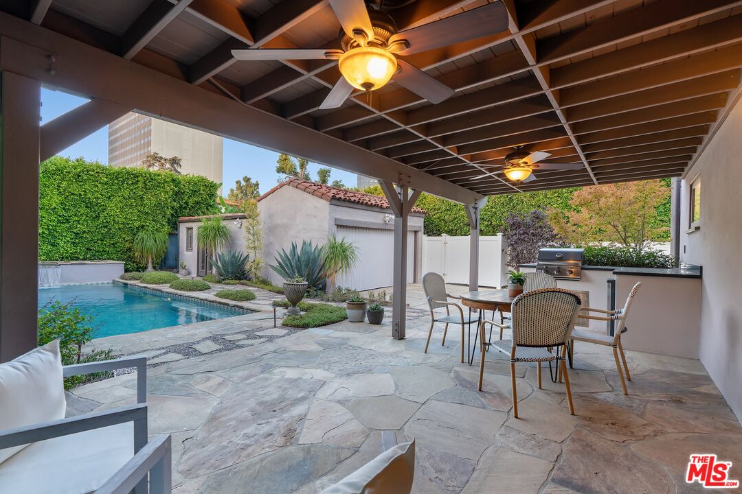 6225 Del Valle Dr