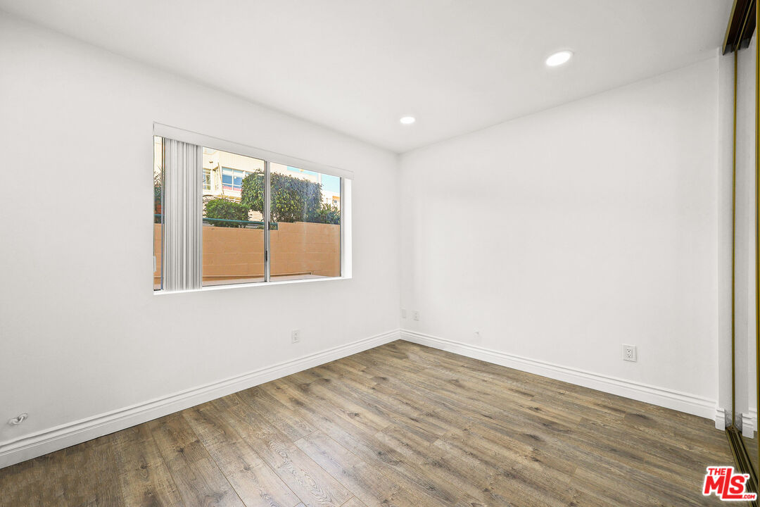 1527 9th St Unit: 101