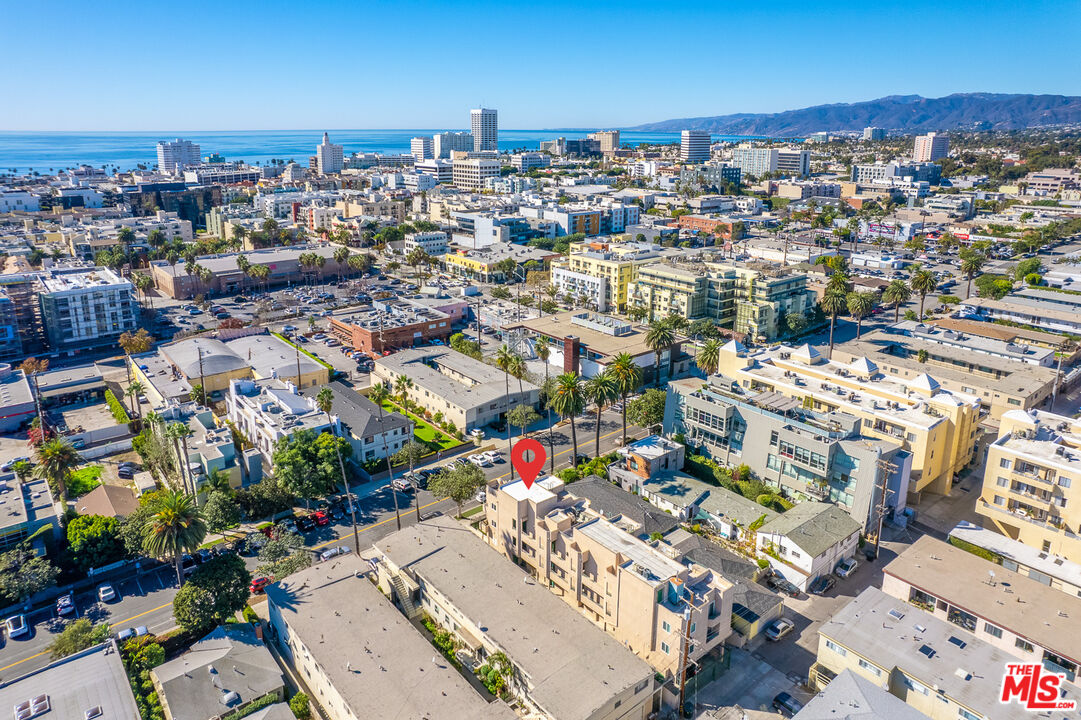 1527 9th St Unit: 101