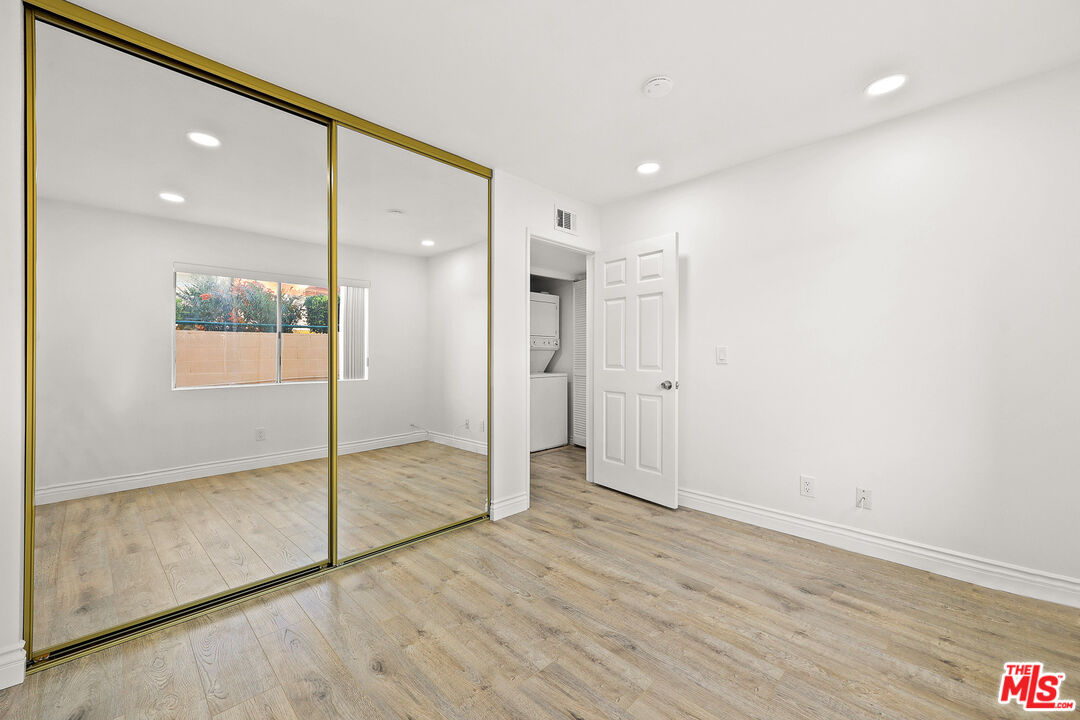 1527 9th St Unit: 101