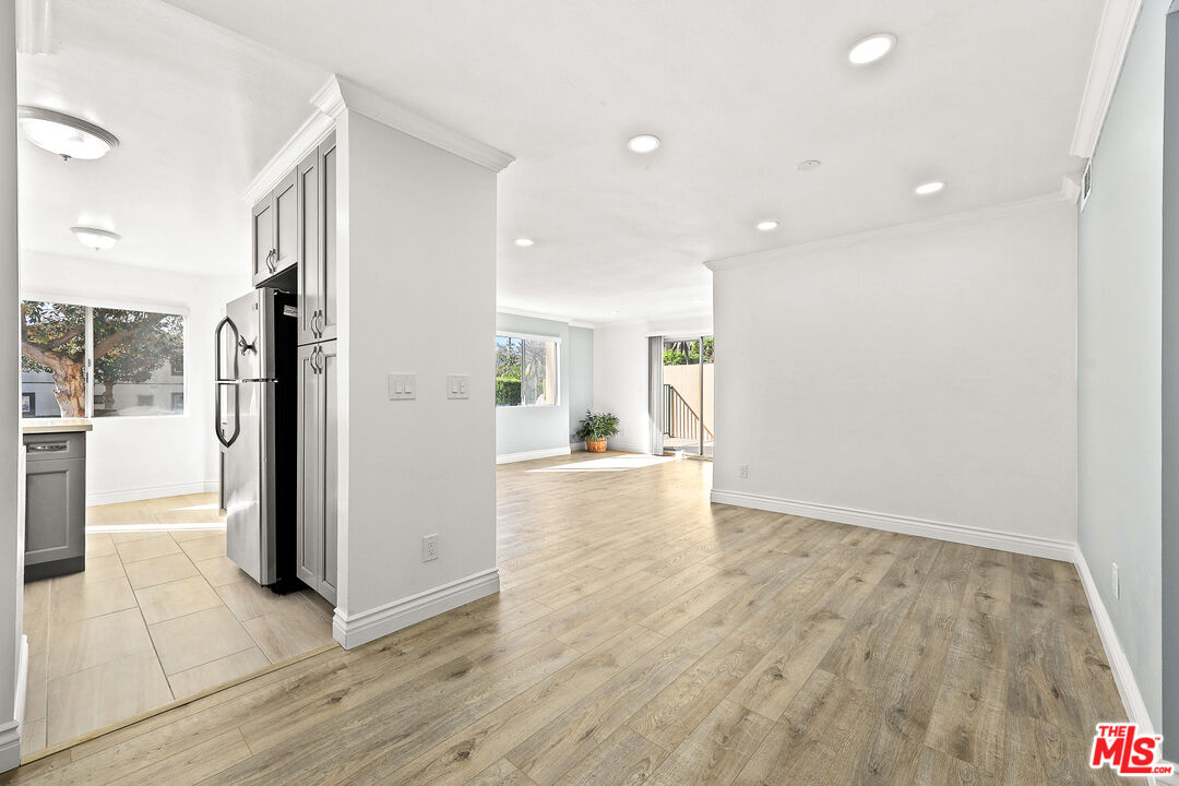 1527 9th St Unit: 101