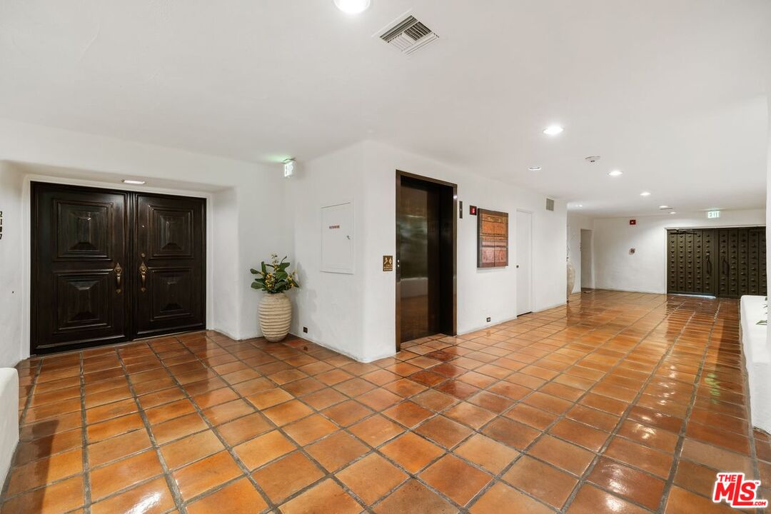 2107 Century Woods Way