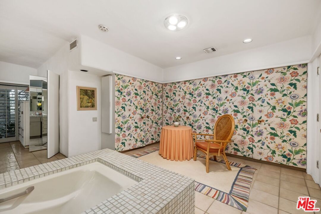 2107 Century Woods Way