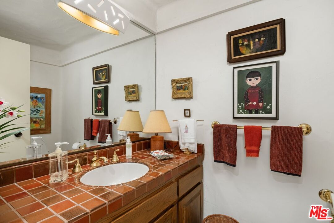 2107 Century Woods Way