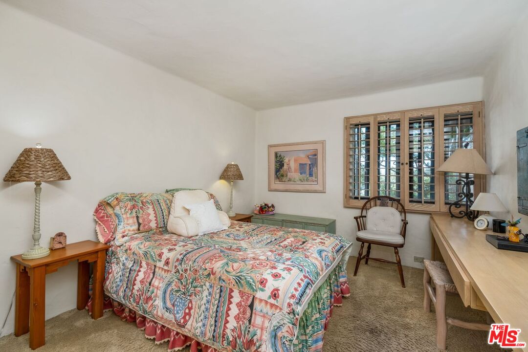 2107 Century Woods Way