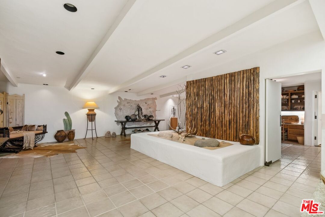 2107 Century Woods Way