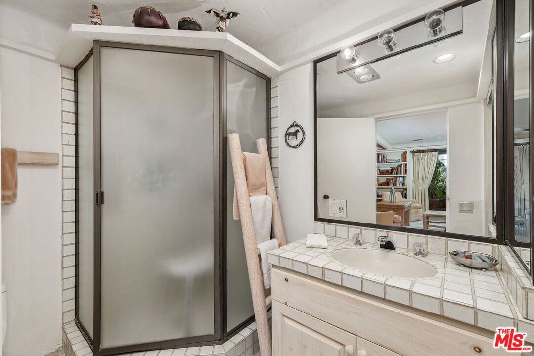 2107 Century Woods Way