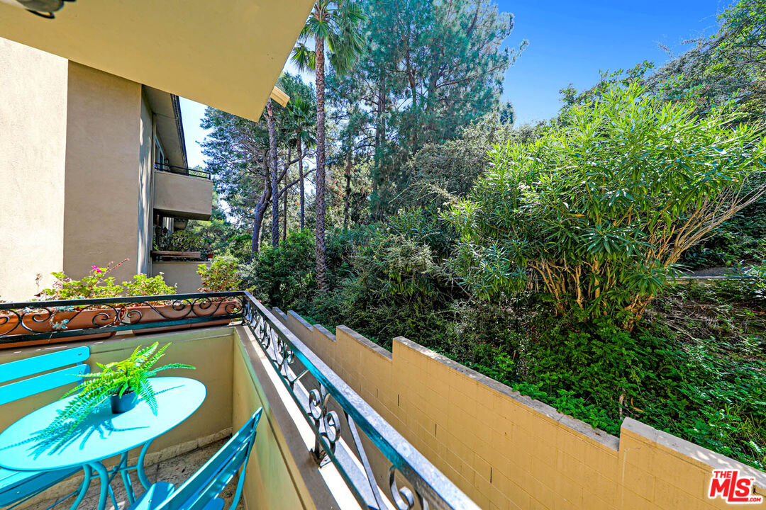 6732 Hillpark Dr Unit: 308