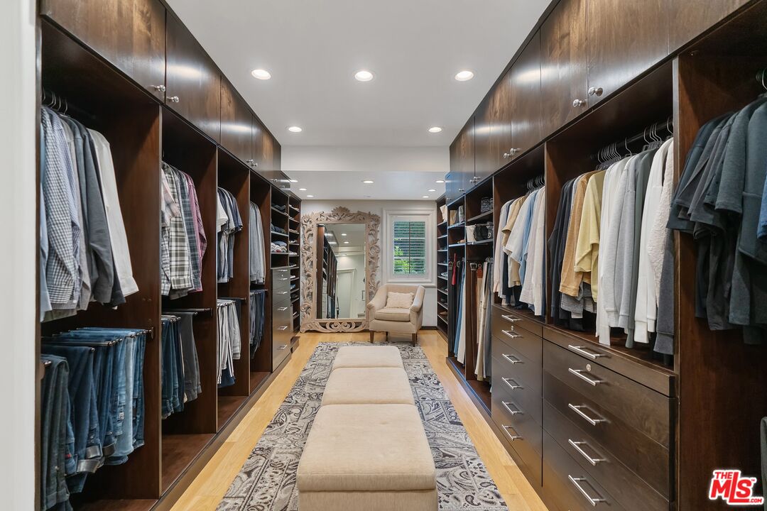 16026 Valley Meadow Pl