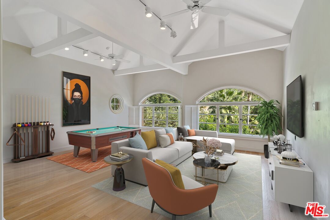 16026 Valley Meadow Pl